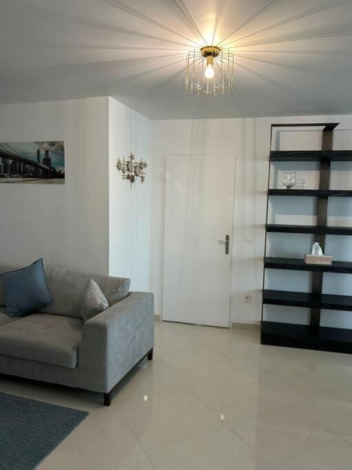 Appartement 10 Mn De Paris Et 5 Mn Du Terminus Paris-Bauvais Saint-Denis  Exterior foto