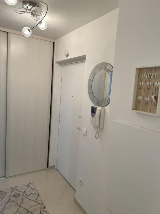 Appartement 10 Mn De Paris Et 5 Mn Du Terminus Paris-Bauvais Saint-Denis  Exterior foto